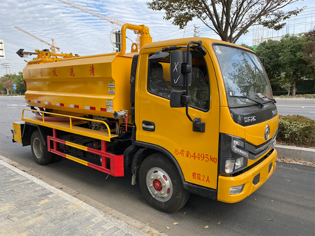 湖州清洗吸污车